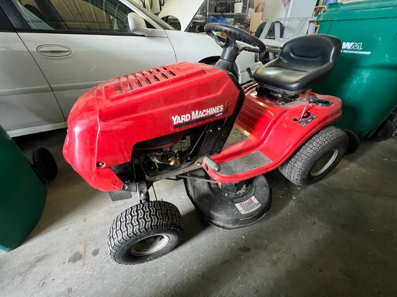 38 yard machine online riding mower