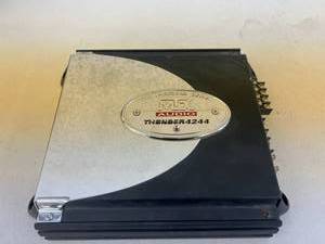 lot 221 image: MTX Audio Thunder 4244 Amp