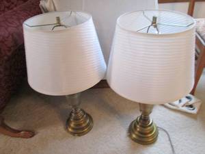 lot 11 image: Brass Table Lamps