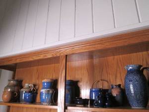 lot 16 image: Stoneware Collection