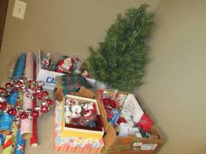 lot 66 image: Table Top Artificial Christmas Tree plus