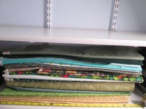 lot 105 image: Crafting Fabric
