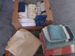 lot 121 image: Linens
