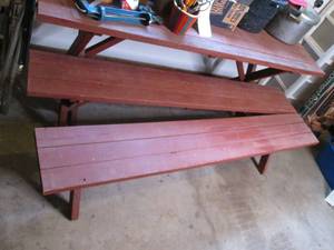 lot 186 image: Picnic Table