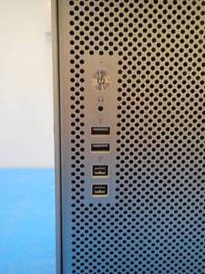 lot 4 image: Apple&nbspMacPro5,1 A1289 Tower PC  CPU&nbspINTEL(R) XEON(R) CPU W3680  3.33GHZ  GPU&nbspJuniper XT Radeon HD 5770  8GB DDR3 SDRAM  1TB Seagate HDD  Case has light blemishes and scratches  Includes CAB-AC power cable