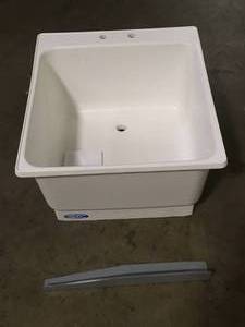 Utilatub 23 in. x 25 in. Polypropylene Floor Mount Laundry Tub by MUSTEE  Customer Returns See Pictures