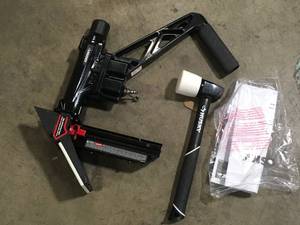 Pneumatic 3-in-1 15.5-Gauge and 16-Gauge 2 in. Flooring Nailer and Stapler with Quick Jam Release by Husky    Customer Returns See Pictures