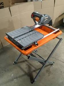 9 in. Ridgid Tile Cutter Customer Returns See Pictures