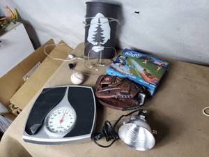 Light, Left Handers Ball Glove, Scale, Slip n Slide