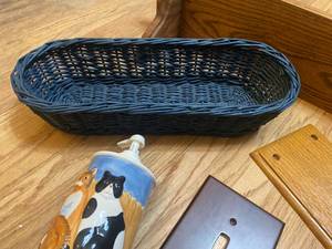 Wooden PictureRecord Display Shelf & More Home Decor