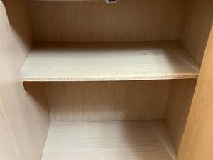 lot 27 image: Golden Oak Bookshelf with Doors