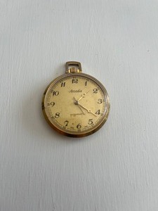 lot 7 image: Arcadia Vintage Pocket Watch