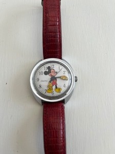 lot 14 image: Vintage Mickey Mouse Watch