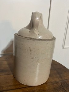 lot 41 image: Large Stoneware Jug