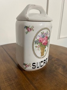 lot 79 image: Antique French Sugar Jar