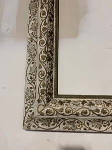 lot 24 image: Antique Off White Frame
