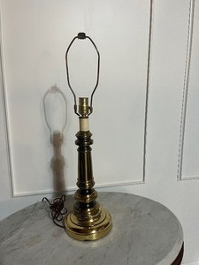 lot 32 image: MCM Brass Lamp