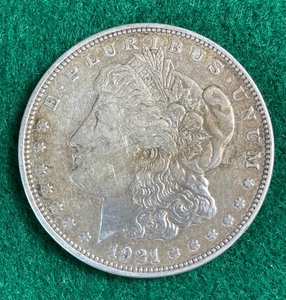 1921 D Morgen Sliver Dollar