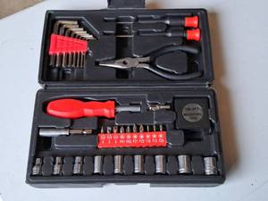 lot 161 image: Grandstar Tool Kit