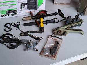 lot 174 image: Lot of  Hand Tools - Hand Drill, Stapler, Vise, Caulk Knife, S-Hooks, Scissors and more