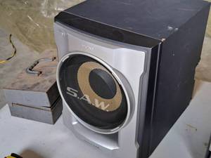 lot 190 image: Sony SAW 6-ohm Subwoofer SS-WG900