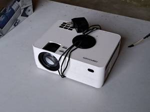 lot 205 image: DB Power L21 75W LED Projector