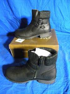 Brand New GC Shoes Womens Valli Boot Size 8