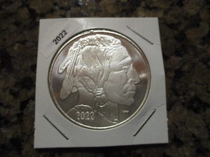 2022 Highland Mint 1oz Silver Buffalo - Brilliant Uncirculated From Original Roll Container