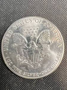 1986 AMERICAN SILVER EAGLE 1 TROY OZ .999 FINE SILVER