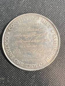 1 TROY OZ .999 FINE SILVER CONSTITUTION MINT ROUND
