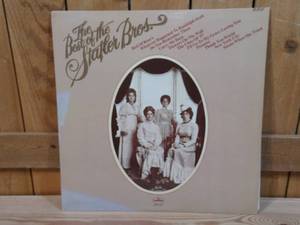 lot 181 image: Staffer Bros - The Best of the Staffer Bros - 1975 - Vinyl Record