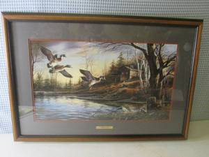 lot 8 image: (BR1) Framed Terry Redlin Backwood...