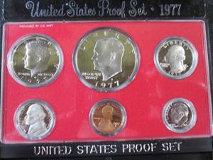 lot 49 image: 1977 United States Proof Set...