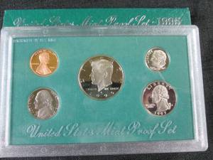 lot 67 image: 1995 United States Mint Proof Set...