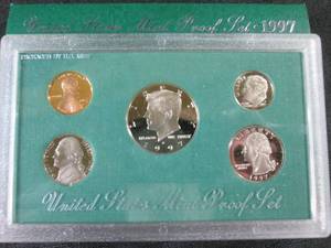 lot 69 image: 1997 United States Mint Proof Set...