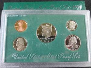 lot 70 image: 1998 United States Mint Proof Set...