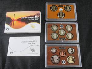 lot 88 image: 2016 United States Mint Proof Set w...