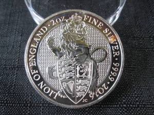 lot 195 image: 2017 UK 5 Pounds 2oz 999.9 Fine Sil...
