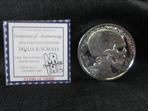 lot 213 image: 2016 Skulls & Scrolls One Troy Ounc...