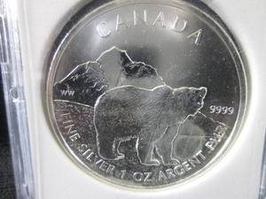 lot 238 image: 2011 Canada 5 Dollars 1oz Argent Pu...