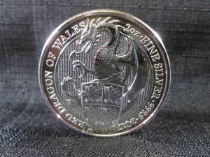 lot 243 image: 2017 5 Pounds Red Dragon of Wales -...