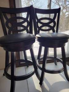 lot 2 image: Pair of Stools With Padded Seats & Decorative Backs