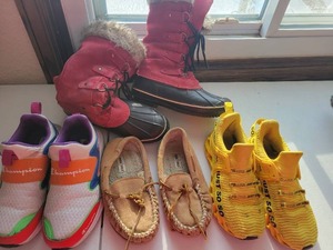 lot 5 image: 2 Pair Of Kids Shoes-1 Pair Of Kids Moccasins-1 Pair Of Ladies Boots