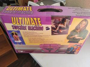 lot 10 image: Ultimate Sweater Machine