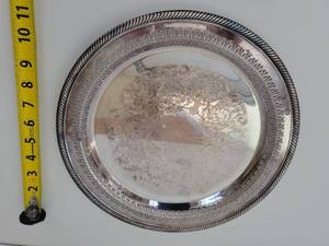 lot 112 image: Sterling Silver Rogers Round Serving Tray
