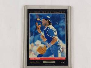 lot 8 image: Mike Piazza and Jesse Levis Rookie Team Pinnacle 3 of 10