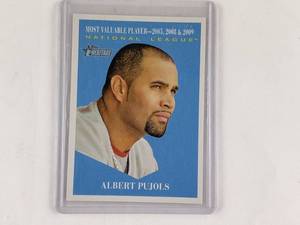 lot 9 image: Albert Pujols National League MVP 2005, 2008 & 2009 Topps Heritage No. 477