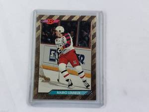 lot 103 image: Mario Lemieux 1992 Topps Bowman No. 233