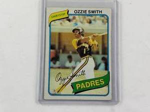 lot 161 image: Ozzie Smith 1980 Topps No. 393