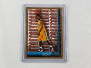 lot 178 image: Chris Paul Rookie Topps No. 111